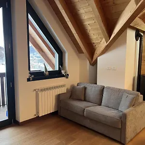 https://casa-giuliana-con-garage-privato.it-lombardy.com