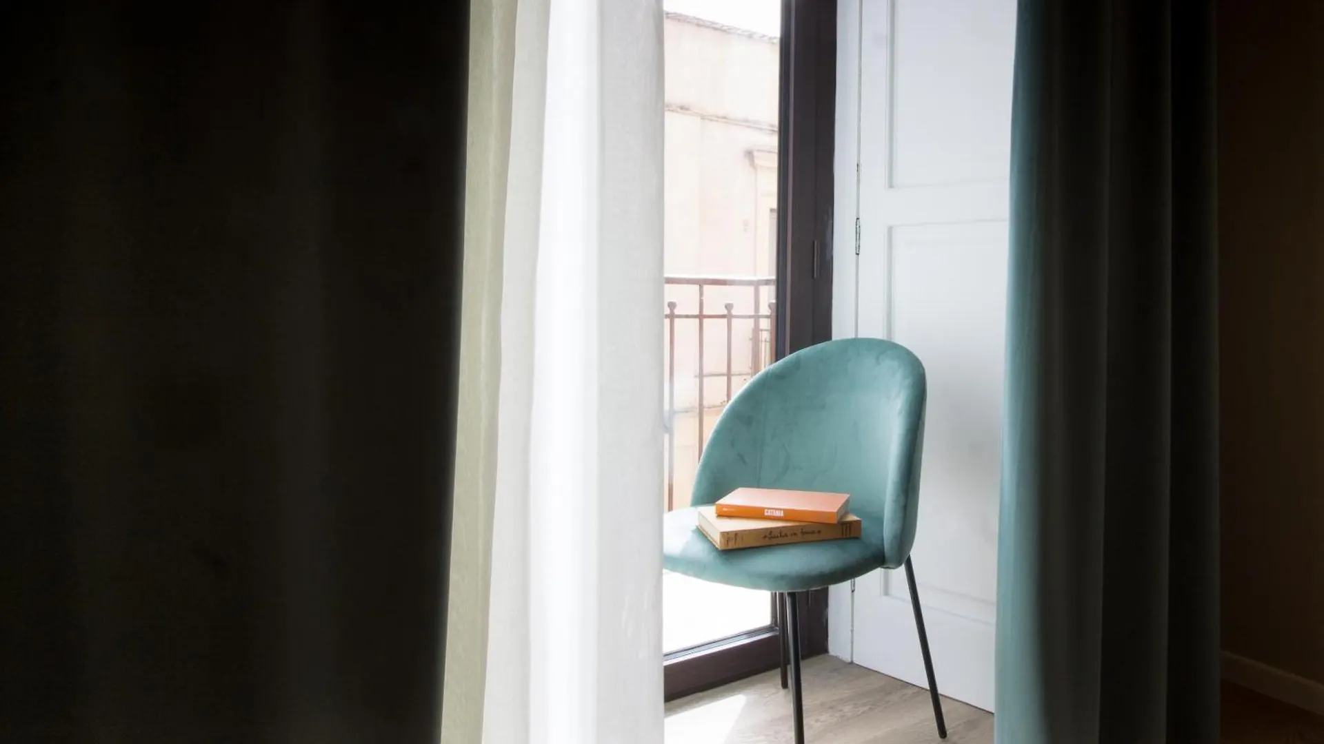 Apartment Archimedes Suites By Receptio Catania Italy